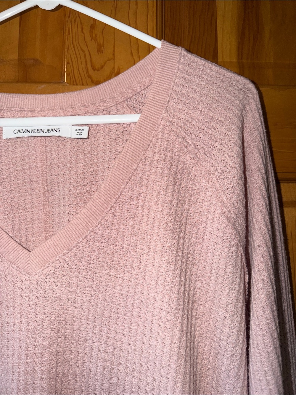 Calvin Klein Jeans Light Pink V-Neck Waffle Knit Top